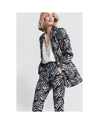 Alix The Label - ZEBRA STRETCH BLAZER