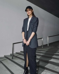 LANG PINSTRIPE BLAZER GRÅ