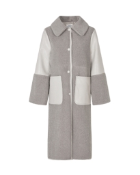 Baum und Pferdgarten - DEA GRÅ FRAKKE