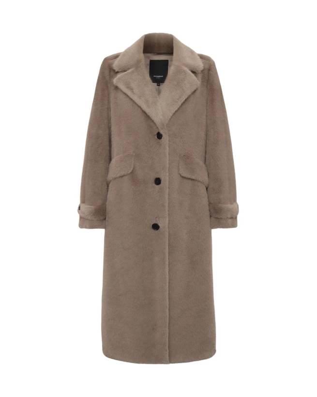 Saki - CHARLENE JAKKE Saki - CHARLENE JAKKE