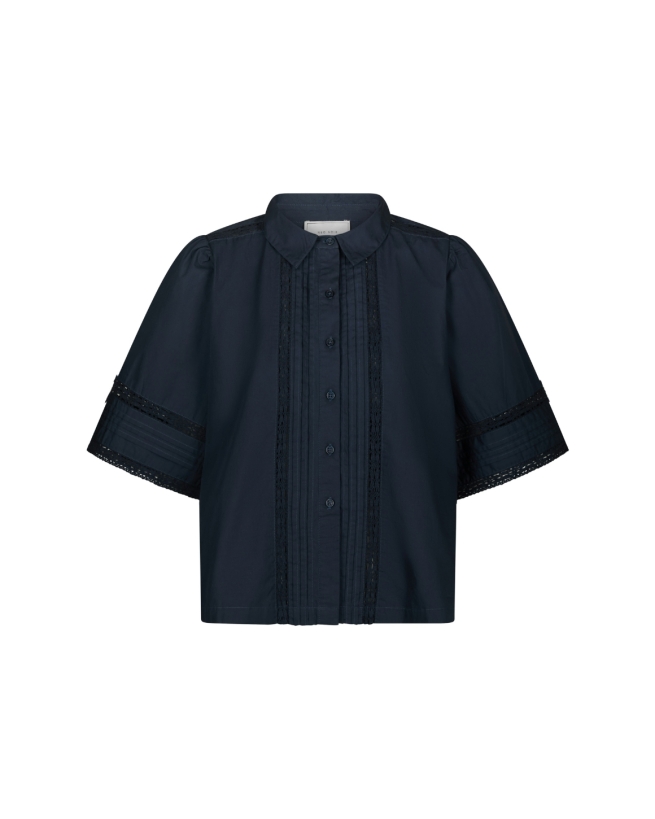Neo Noir - LOTTE BLUSE