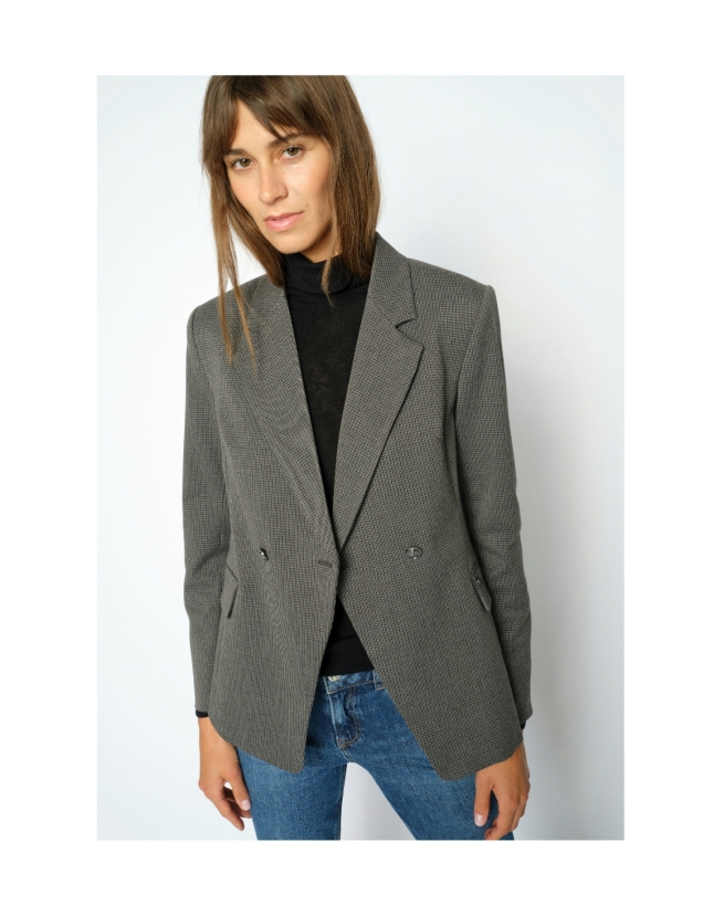 Mos Mosh - Bethie Blazer