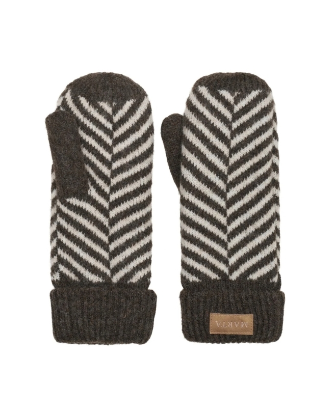 Marta - Ayana Mittens