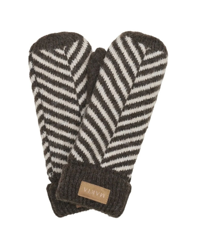 Marta - Ayana Mittens