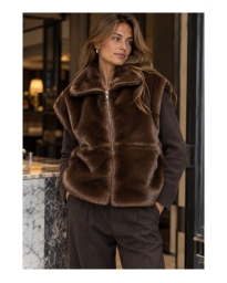 Levete Room - ULLE VEST Levete Room - ULLE VEST