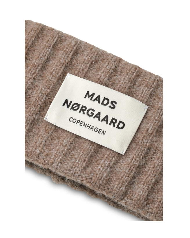 Mads Nørgaard - TOSCA ASHLEY PANDEBÅND